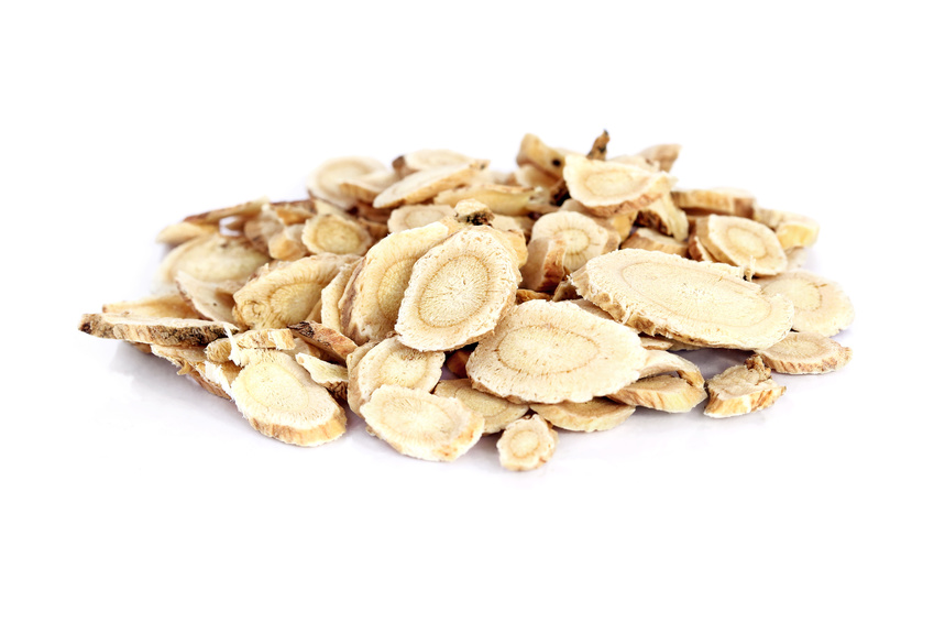 sliced dried astragalus root